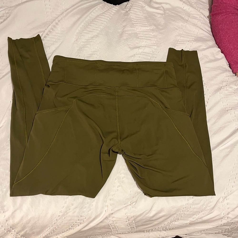 Lululemon leggings fast and free